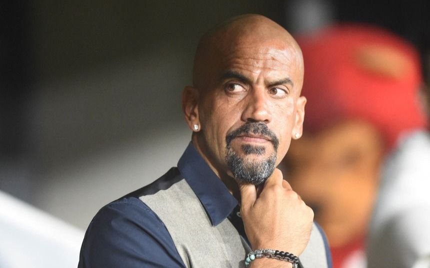 No duró nada: vandalizaron el nuevo mural de Juan Sebastián Verón