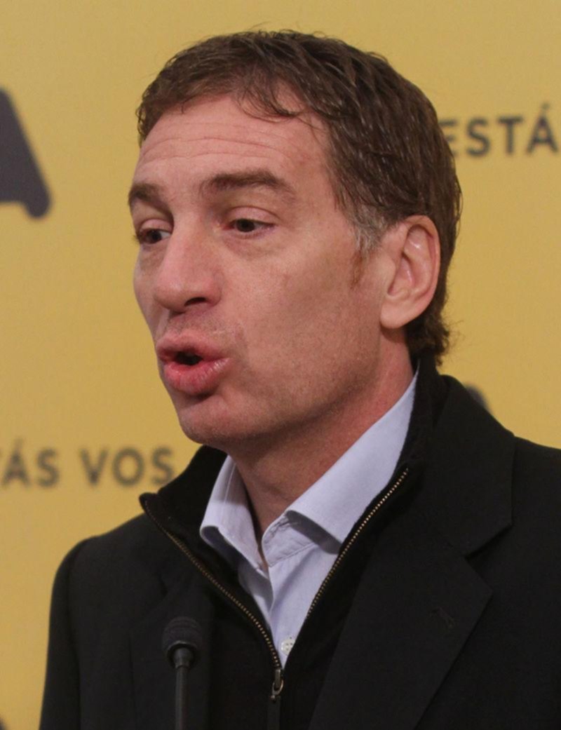 Santilli insiste en un frente con los libertarios para enfrentar al PJ