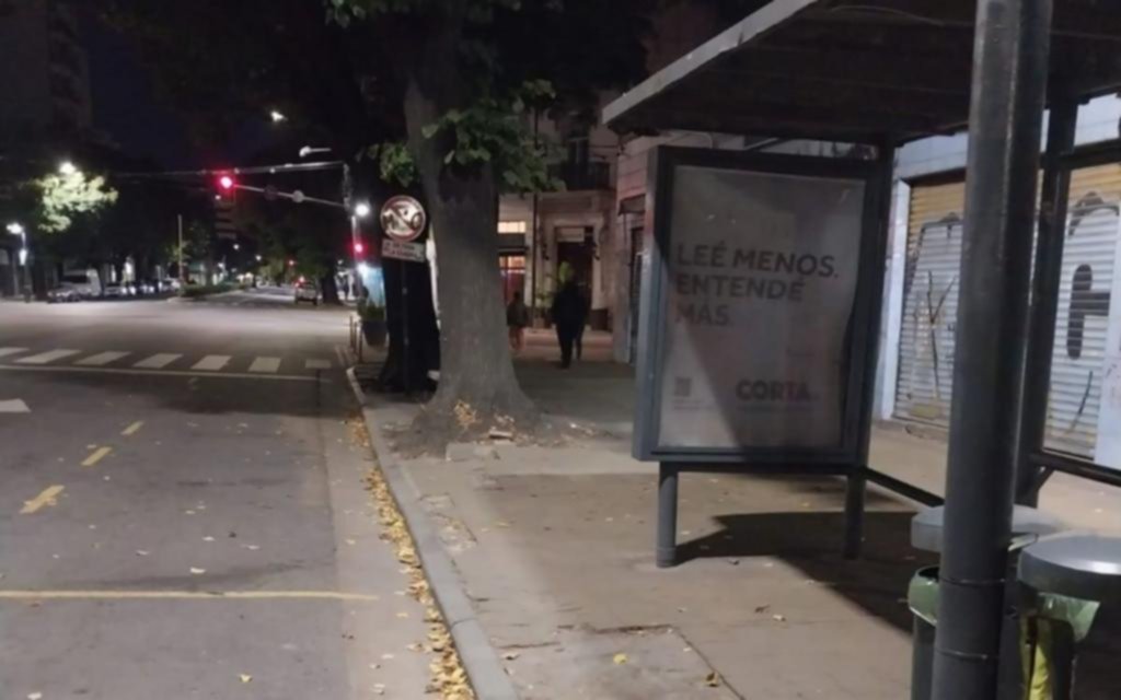 Qué se sabe del paro de micros del domingo y qué impacto tendrá en La Plata