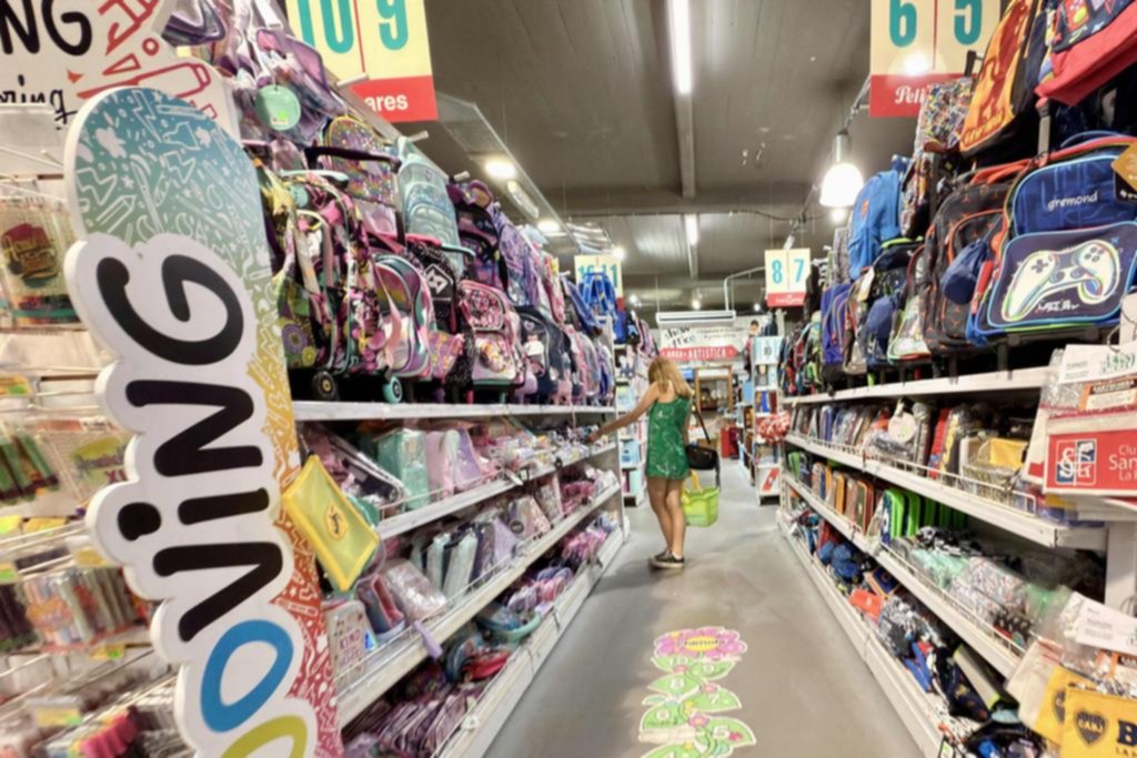 Arrancó la temporada de cuotas y descuentos para llenar la mochila
