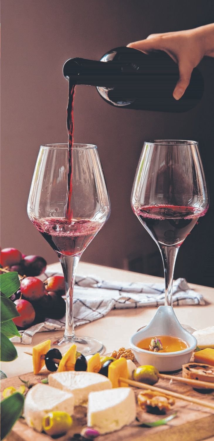 Expertos explican por qué el vino ya no sería tan “saludable”