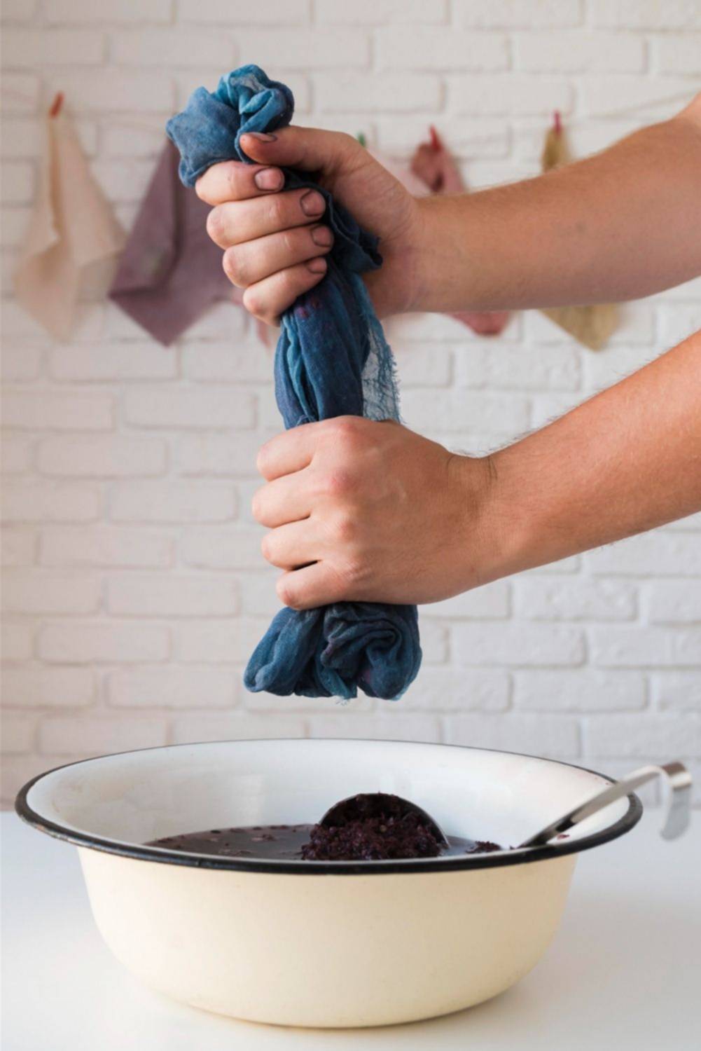Trucos caseros para lavar la ropa de manera ecológica