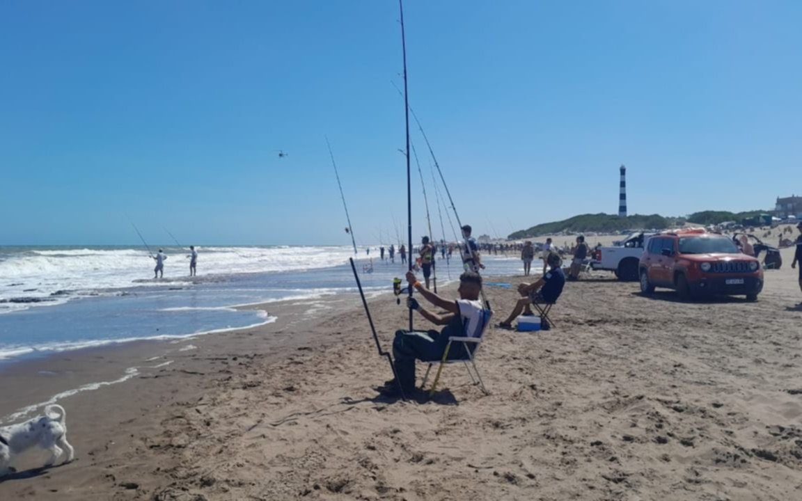 Seis camionetas y 300 millones de pesos en juego: furor por "Las 24 Horas de la Corvina Negra"