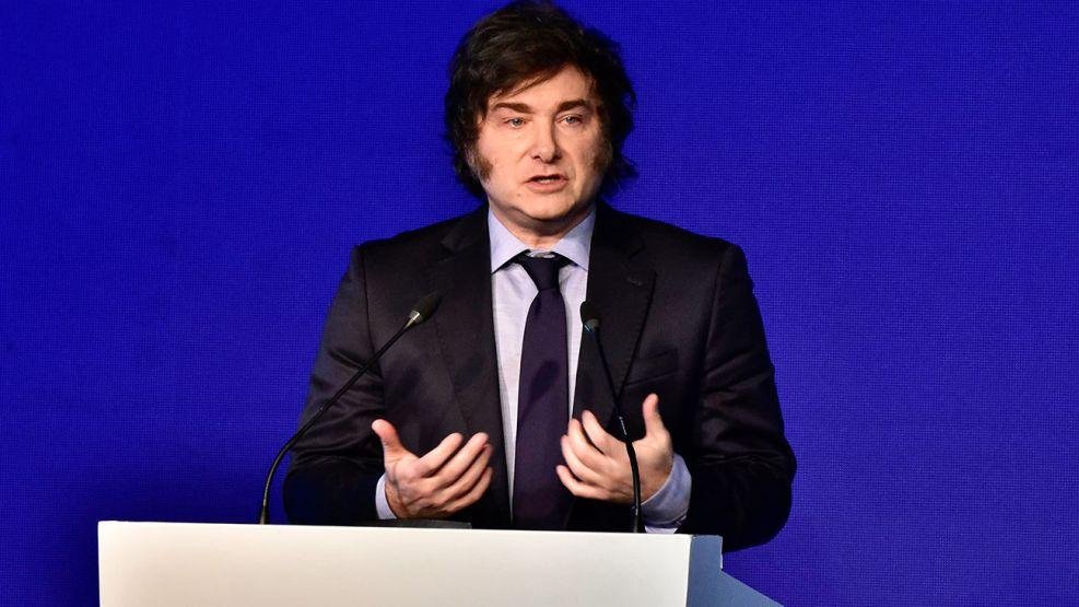 Duro cruce entre el Gobernador y Milei por el dólar y la inseguridad
