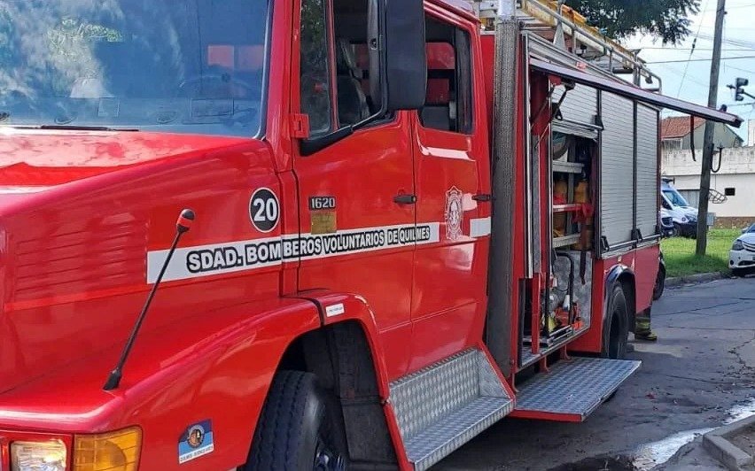 Fuga de gas obliga a evacuar obra en construcción en Quilmes