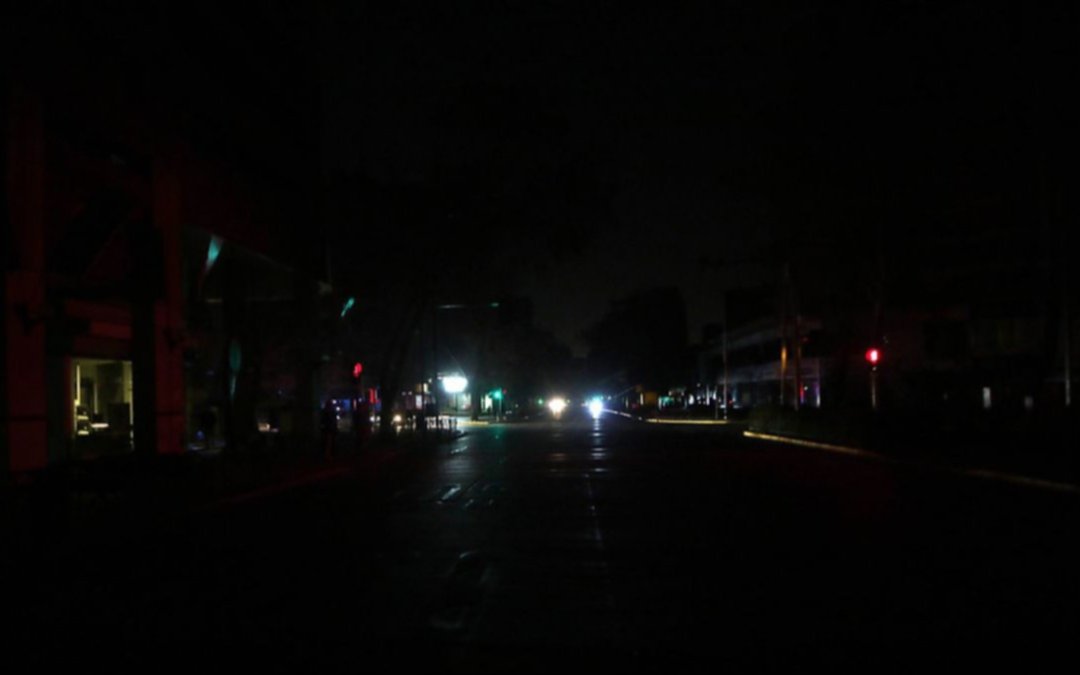 Crecen las quejas por los cortes de luz en tres puntos de la Ciudad
