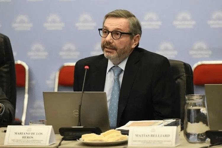 El titular de la Anses, otro despedido por el Presidente