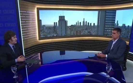 Laje estuvo filoso: habló sobre los problemas de sonido en A24 en la entrevista a Javier Milei