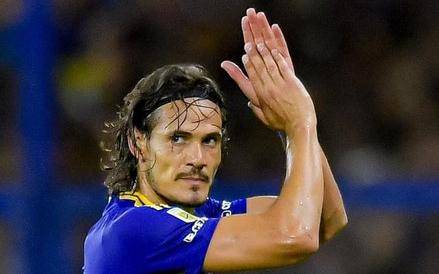 Un dolor en la espalda dejó afuera a Cavani