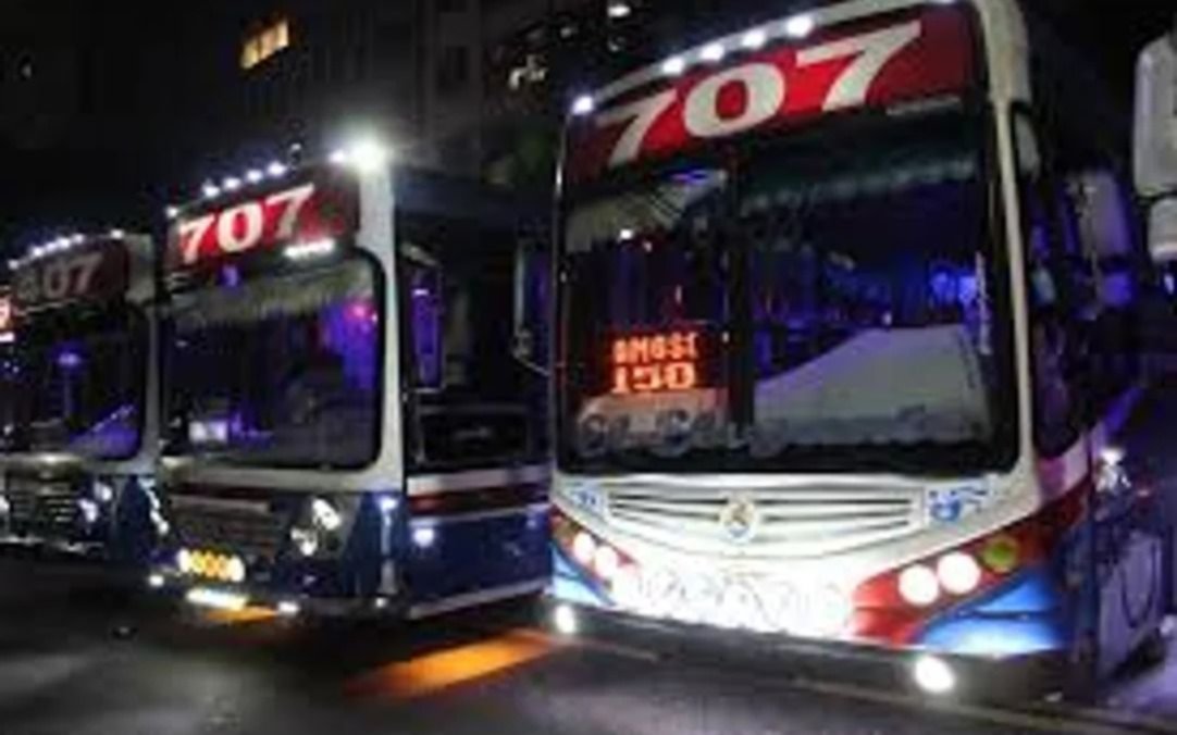 Paro de micros en la Provincia de Buenos Aires: cuáles son las 5 líneas que no funcionan este miércoles
