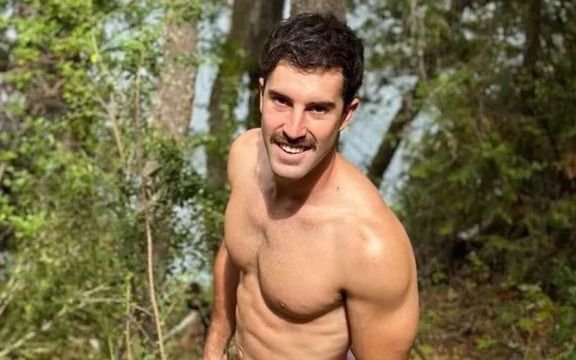 Conmoción: murió un rugbier argentino en Hawaii al tirarse al mar desde un acantilado