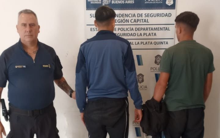 Detienen a dos personas por intentar ingresar a dos edificios del centro de La Plata