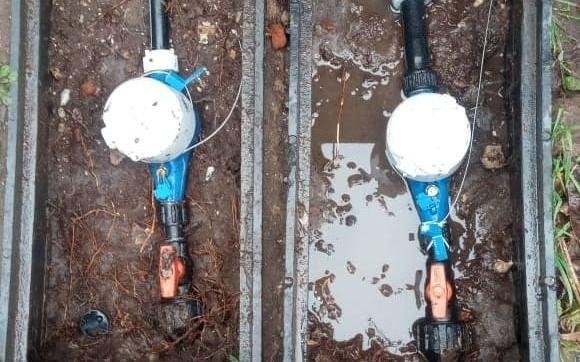 Si algo faltaba, ni siquiera el medidor de agua se salva