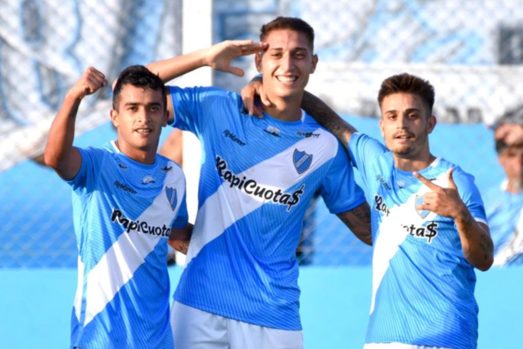 San Carlos puso el fútbol y se llevó la victoria