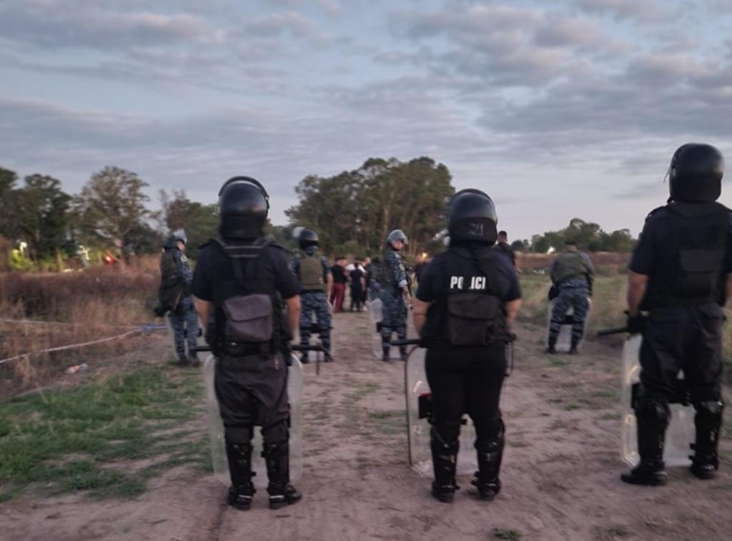 Alarma por un intento de usurpación en La Plata: amplio operativo y 16 detenidos