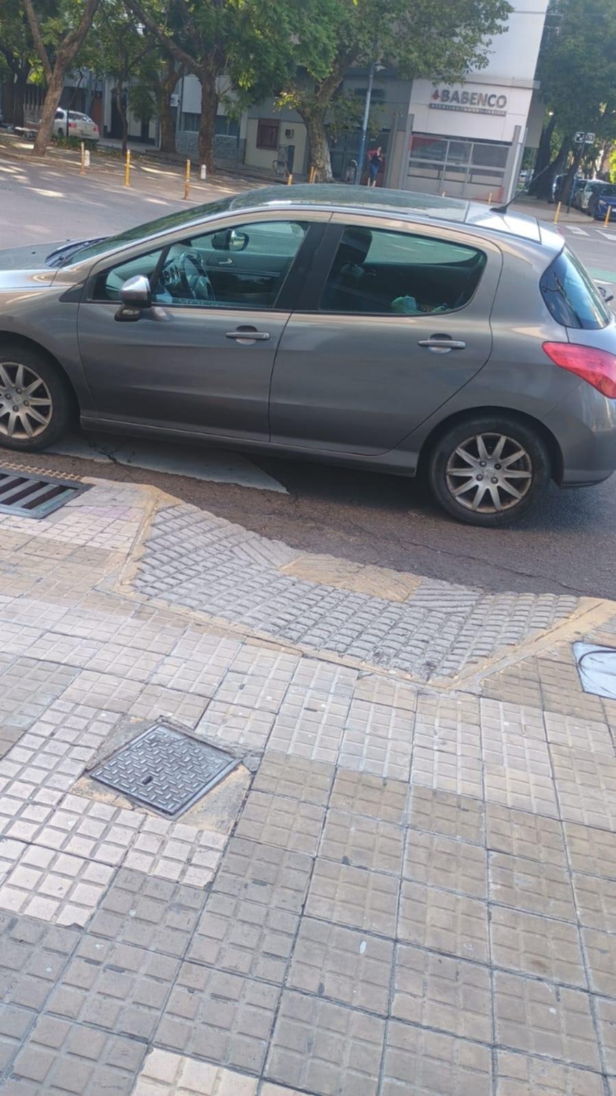 Nueva temporada del “estacioná donde quieras”