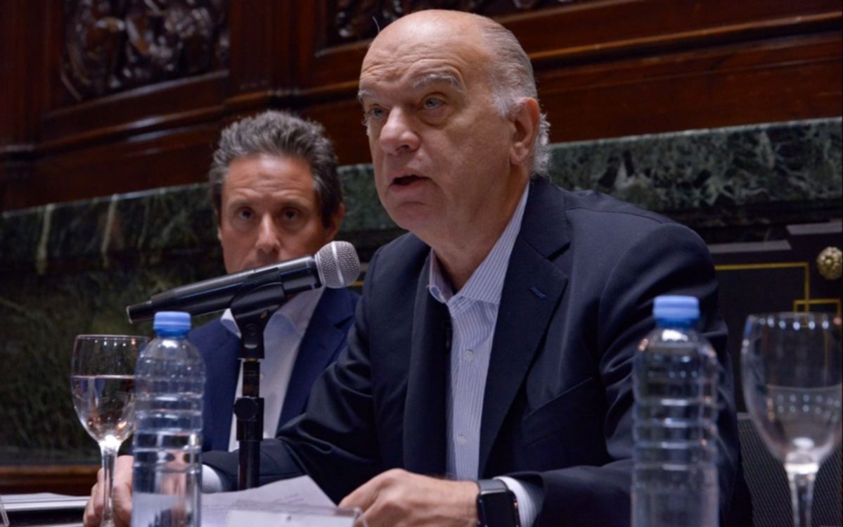Grindetti oficializó su renuncia en CABA y anunció que desembarcará otra vez en Provincia