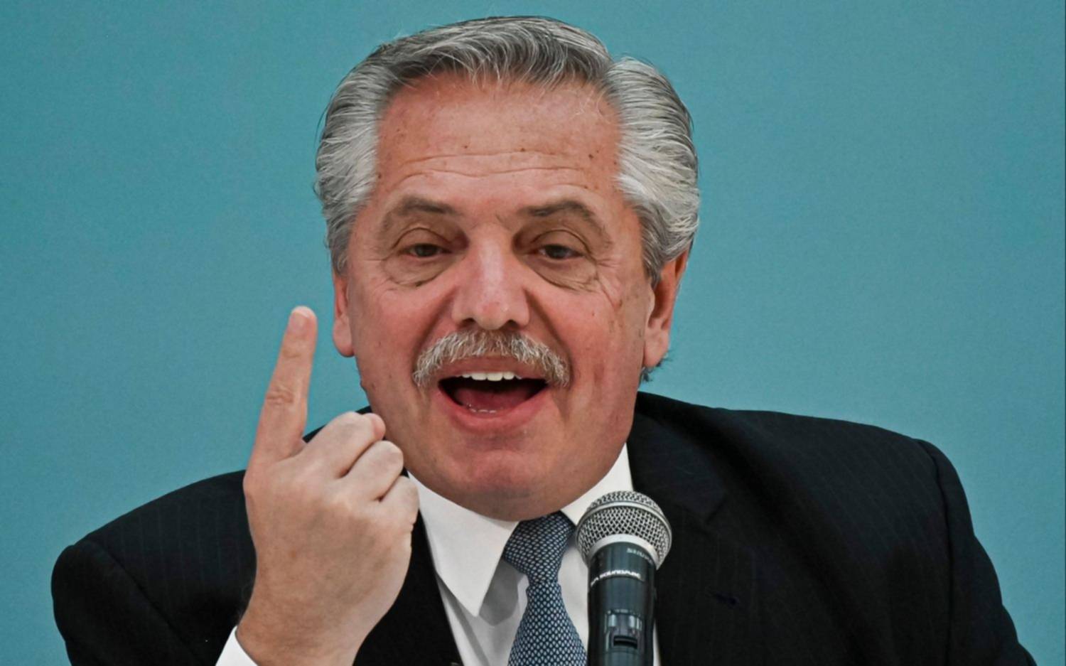 "Vergüenza": Alberto Fernández volvió a apuntar contra Milei y tildó a Viale de "gordito lechoso"