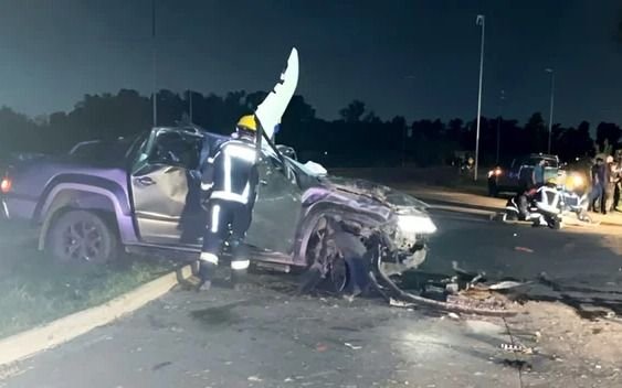 Cuatro amigos murieron en un choque en la Ruta 6: volvían de una fiesta electrónica en Cañuelas y hay otros 4 heridos grave