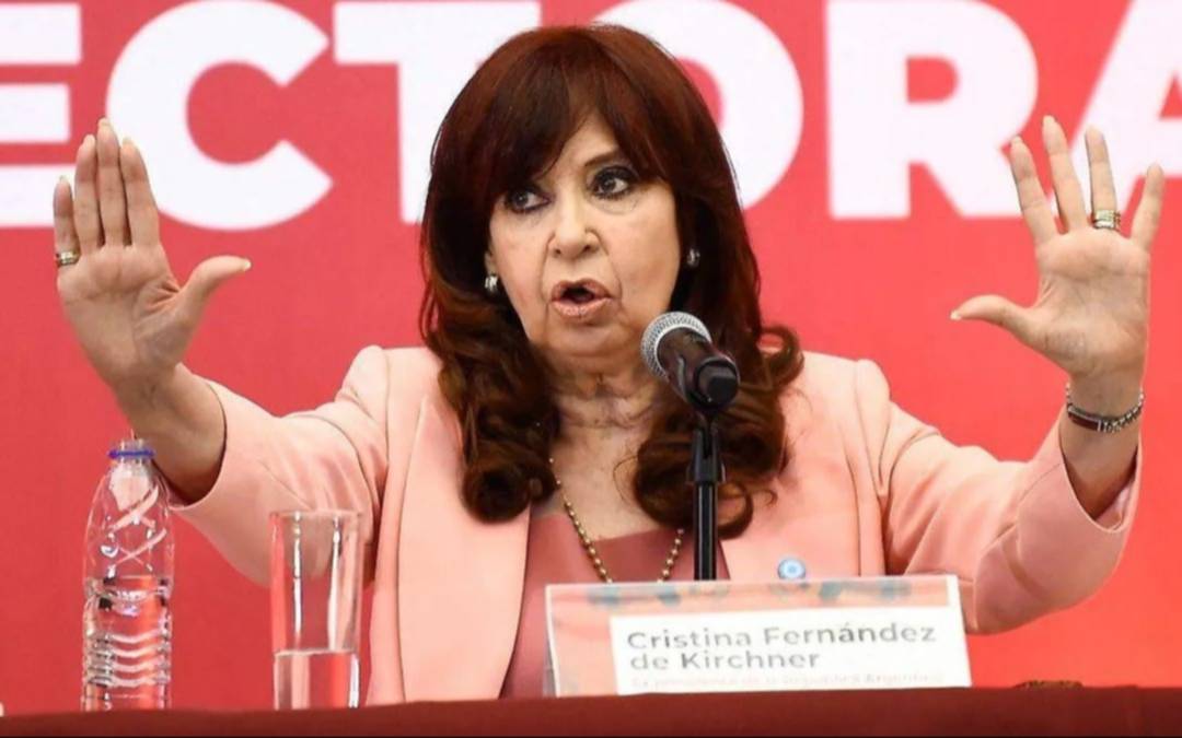Cristina Kirchner apuntó contra Javier Milei: "Casino armado por vos, tu hermana y tus socios"