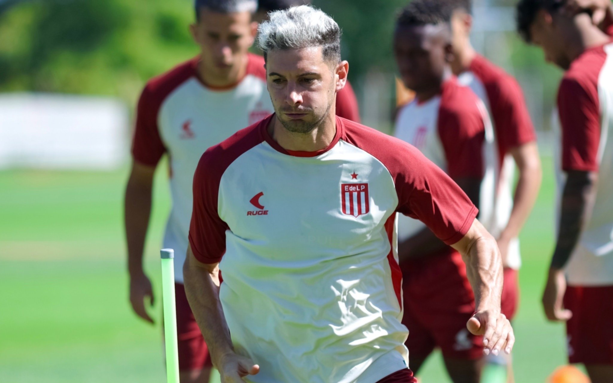 Lucas Alario afuera del partido contra Central Córdoba: qué dice el parte médico de Estudiantes