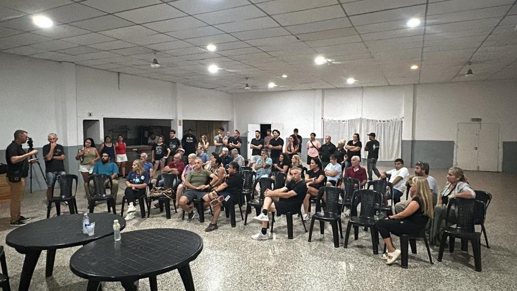 El faltazo a una reunión por inseguridad generó malestar en un barrio de La Plata