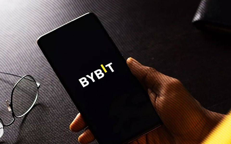 El robo más grande de la historia de las criptomonedas: hackearon a Bybit por USD 1.500 millones y se desploma Bitcoin