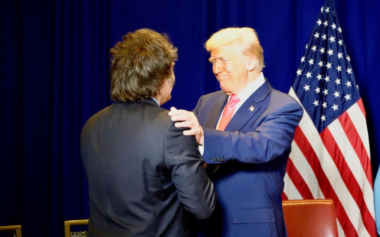 Milei se reunió con Trump en la CPAC: "Estoy orgulloso de vos", le dijo el mandatario estadounidense