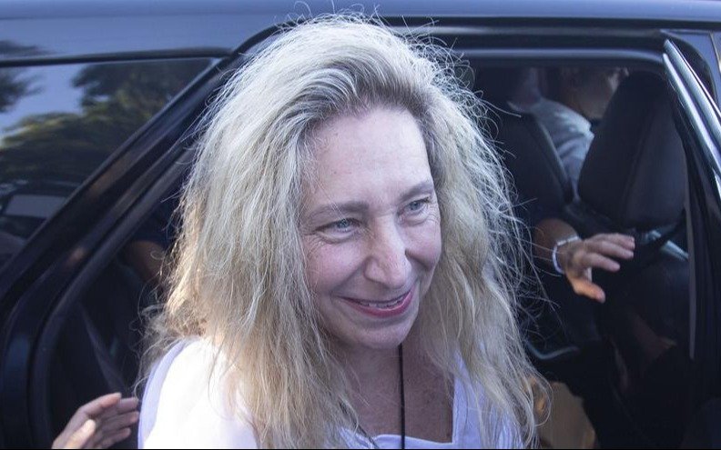 Karina Milei fue recibida con un cacerolazo al llegar a un acto de la juventud libertaria en Villa Urquiza