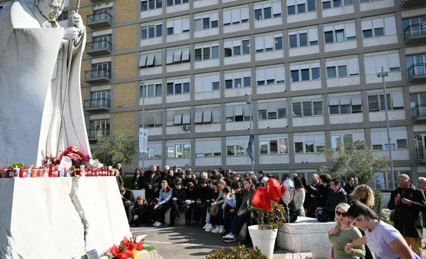 Preocupa la salud de Francisco: cuando el Papa no puede, qué pasa con el liderazgo de la Iglesia