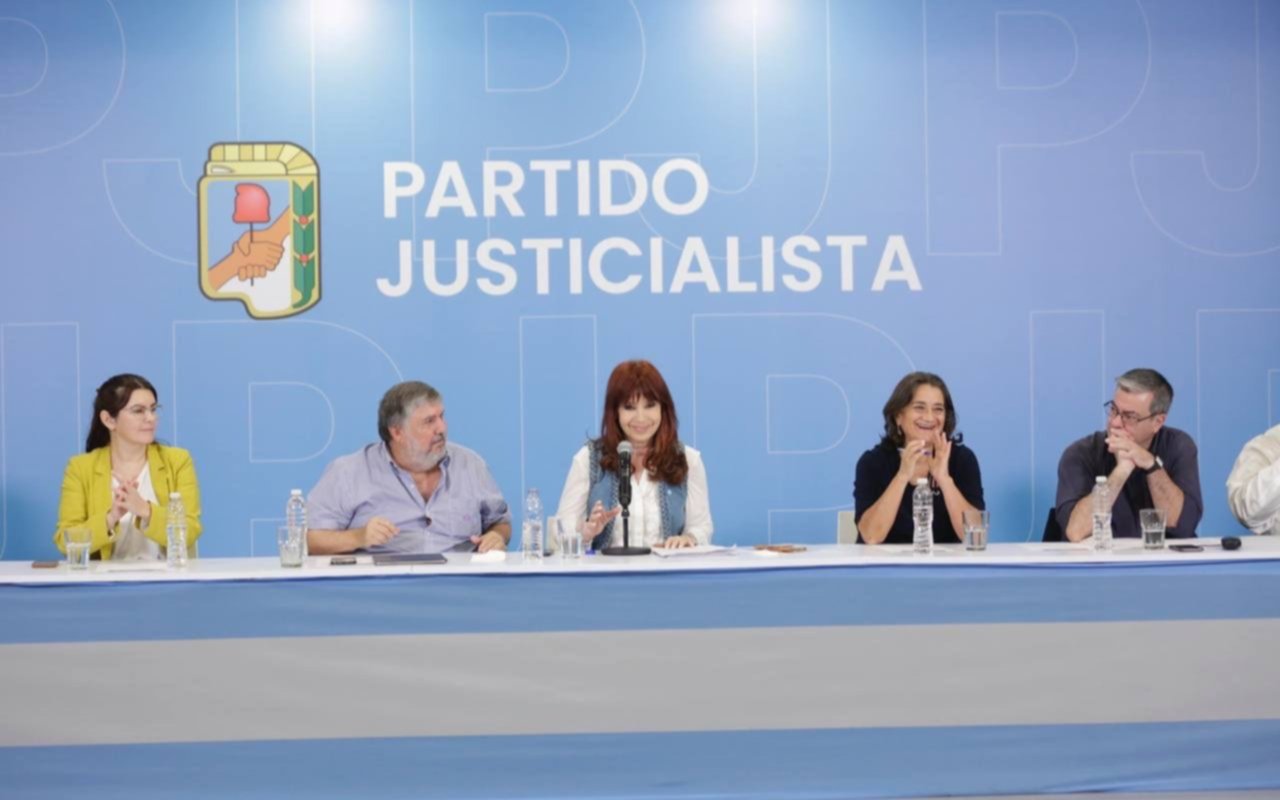 Cristina Kirchner encabezó su primera reunión del año como presidenta del PJ y busca una alianza con partidos aliados