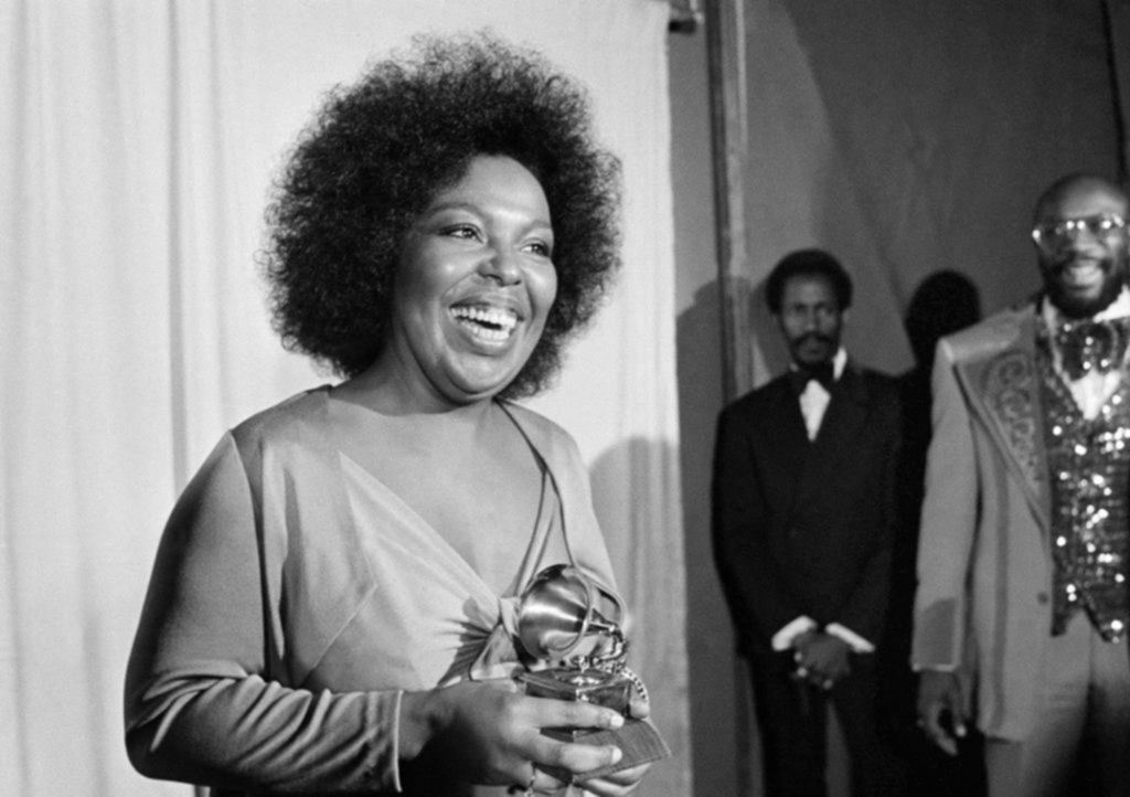 Adiós a Roberta Flack: reina del soul, voz de la indeleble “Killing me softly”