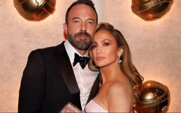 Jennifer López y Ben Affleck están oficialmente divorciados