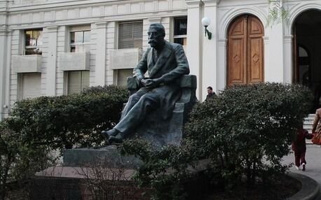 La UNLP sigue inscribiendo para el Plan Fines: hasta cuándo hay tiempo y los requisitos