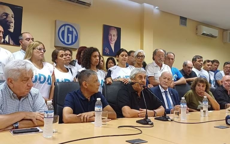 Gremios docentes levantaron el paro para el inicio de clases y solo movilizarán el 13 de marzo
