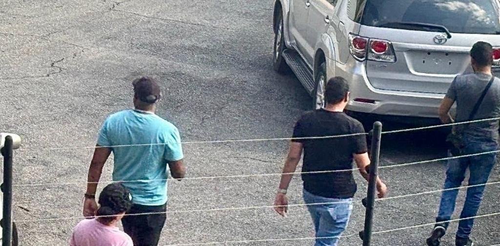 La opositora Machado denuncia que quieren “meterse” en su casa