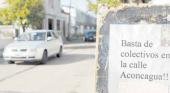 Rechazo a colectivos en la calle Aconcagua