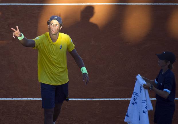 Souza dice que le gritaron: “Mono, comete esta banana”