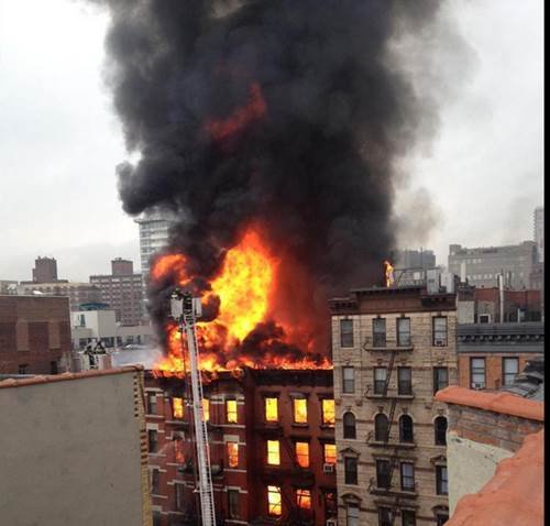 Explotó un edificio en Nueva York