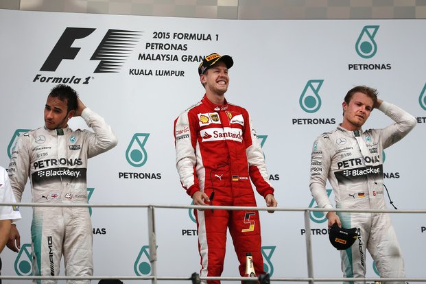 Vettel le puso un freno a los 
Mercedes en la Fórmula 1