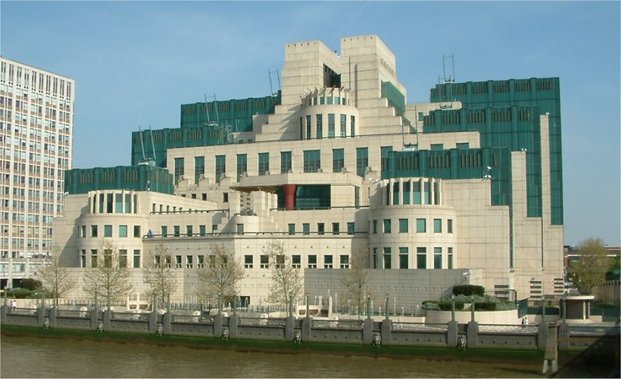 El servicio de espionaje inglés habla de "carrera tecnológica" con el terrorismo