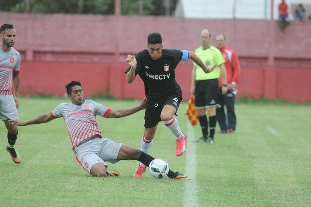 El Rojo pegó de entrada y se quedó con la Copa