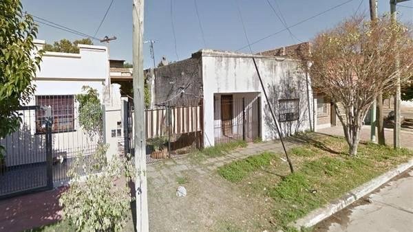 Mató a la madre, al padrastro y pasó 4 días con los cadáveres