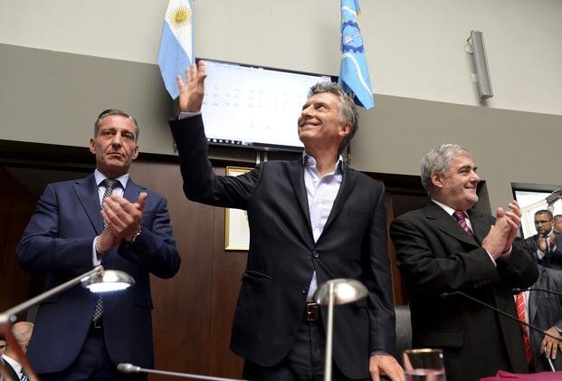 "Lo que le cambia la vida a la gente es la inversión no el gasto"