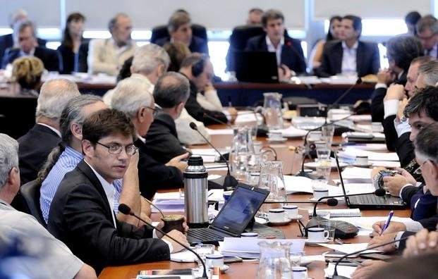 En el debate sobre el default, Prat-Gay se cruzó con Kicillof