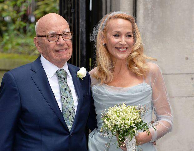 A los 84, el magnate Murdoch se casó con la ex de Mick Jagger