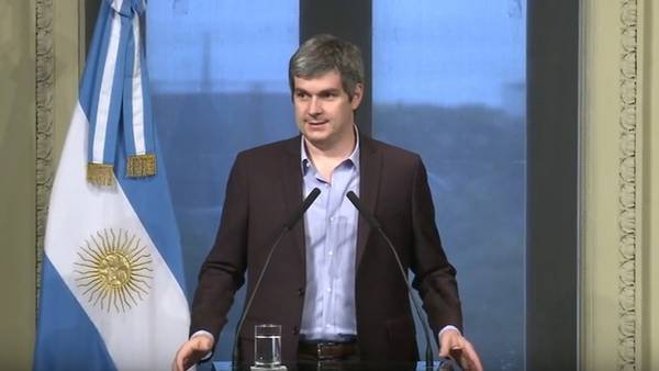 Peña contra los K: “Tienen una visión infantil”