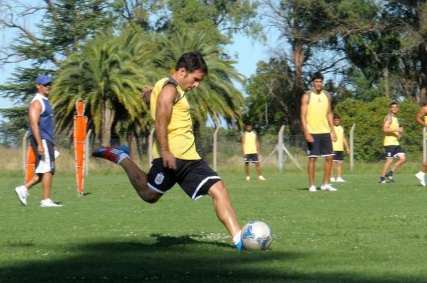 El Lobo comenzó a preparar el Clásico