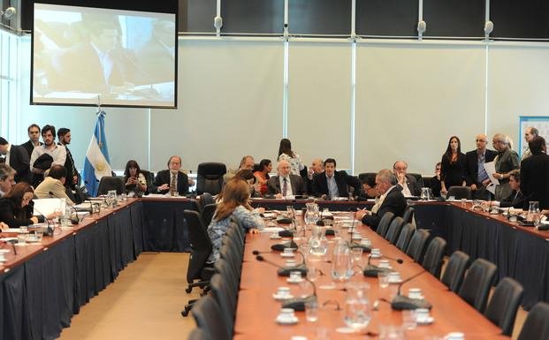 Críticas y vistos buenos en Diputados al acuerdo con holdouts