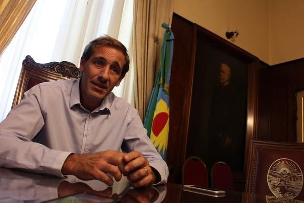 Garro: "La Plata ha sido abandonada, pero podemos ponerla de pie"
